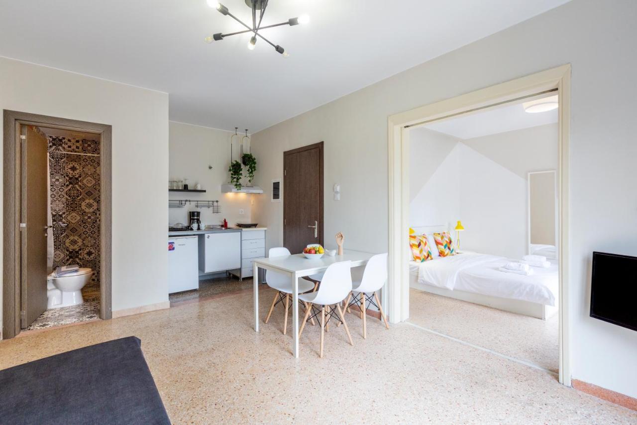 Psirri Place Economy Apartments Centrally Located Athene Buitenkant foto